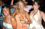 Hilarious drunk girls pic.png