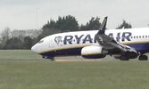 69662347-0-Pictured_This_is_the_terrifying_moment_sparks_fly_from_a_Ryanair-a-28_1681120699760.jpg