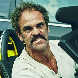 grand-theft-auto-gta-vr-trevor-steven-ogg-corridor.jpg