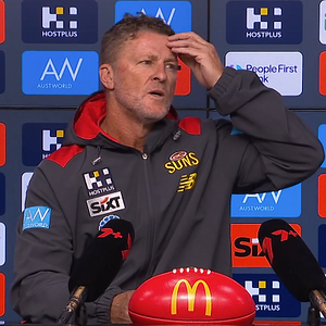 Window_and_Damien_Hardwick_says_matchwinning_free_against_Gold_Coast__unwarranted___Lyon_lets_...png