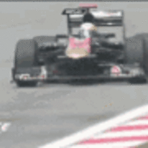 wheels-fall-off-f1.gif