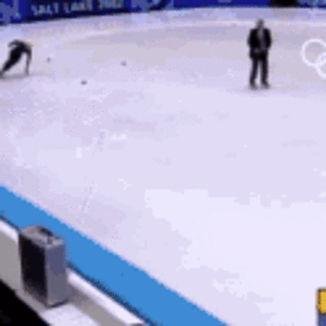 steven-bradbury-olympics.gif