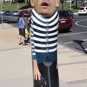 Sellwood bollard.jpg