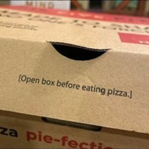 open-box-before-eating-pizza-467486.jpg