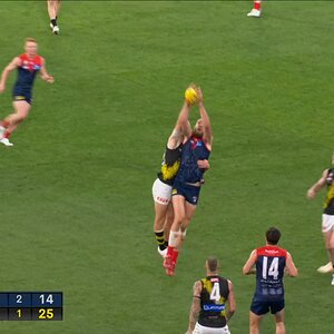 Screenshot_20230424_175515_Watch AFL.jpg