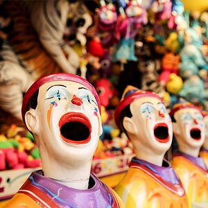 sideshow-amusements-clowns.jpg